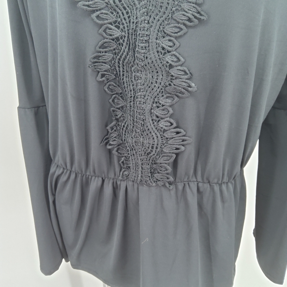 MAURICES XXL. LACK EMBELLISHED FLARE SLEEVES TOP - Picture 3 of 8